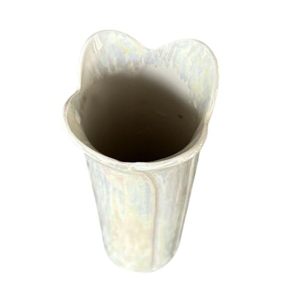 Retired Vintage White Iridescent Lusterware FTD Vase - Picture 3 of 5